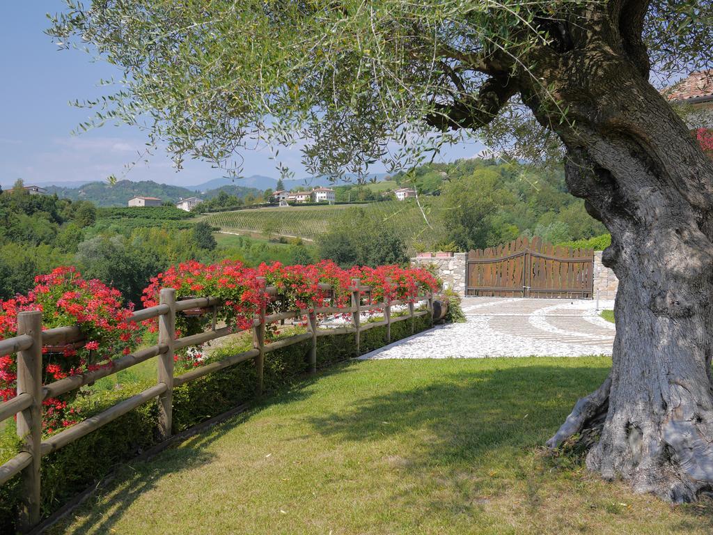 Agriturismo Althea Vittorio Veneto Bagian luar foto